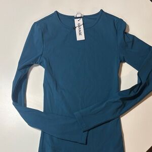 Garage Women's Long Sleeve Crewneck Top - Teal XS top blue NWT